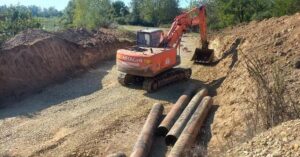 excavator în balastieră România exploatare agregate