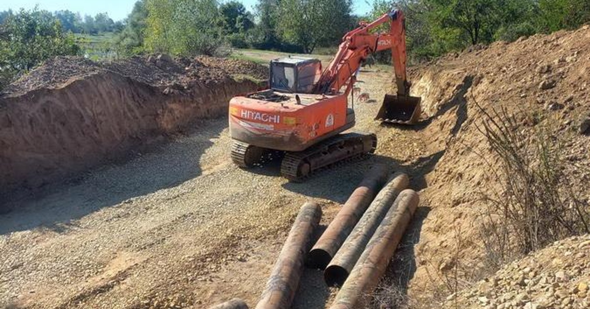 excavator în balastieră România exploatare agregate