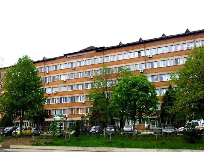 Spitalul Județean de Urgență Reșița, unde doi medici au fost trimiși în judecată pentru ucidere din culpă după decesul unui pacient.